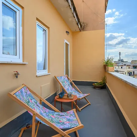 Spacious Bright And Cozy Penthouse With Terrace Daire Roma