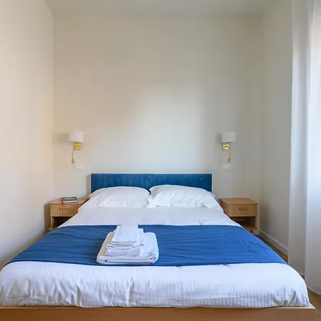 Daire Spacious Bright And Cozy Penthouse With Terrace Roma