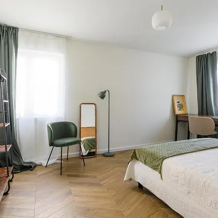 Spacious Bright And Cozy Penthouse With Terrace Daire
