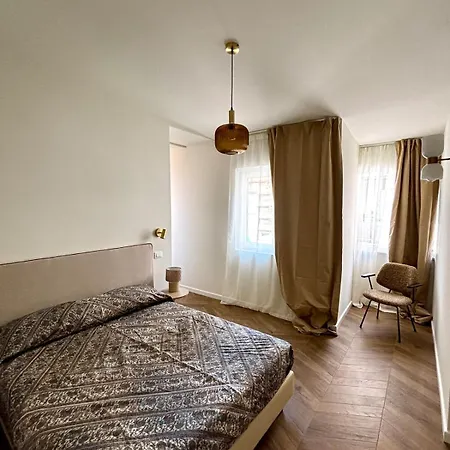 Spacious Bright And Cozy Penthouse With Terrace