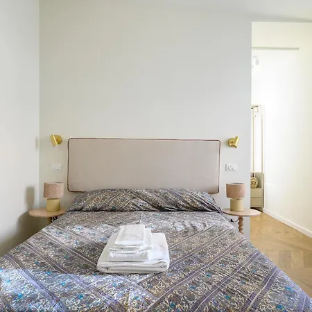 Spacious Bright And Cozy Penthouse With Terrace Daire Roma